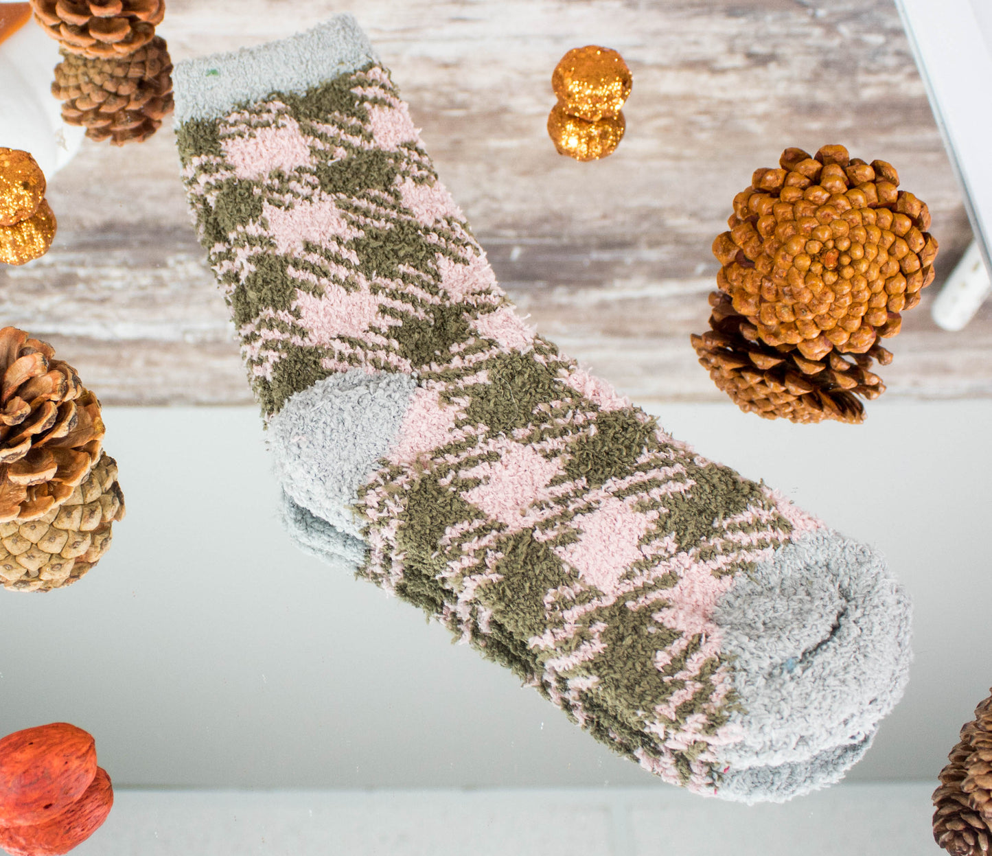Buffalo Roam - Plaid Mini Crew Socks