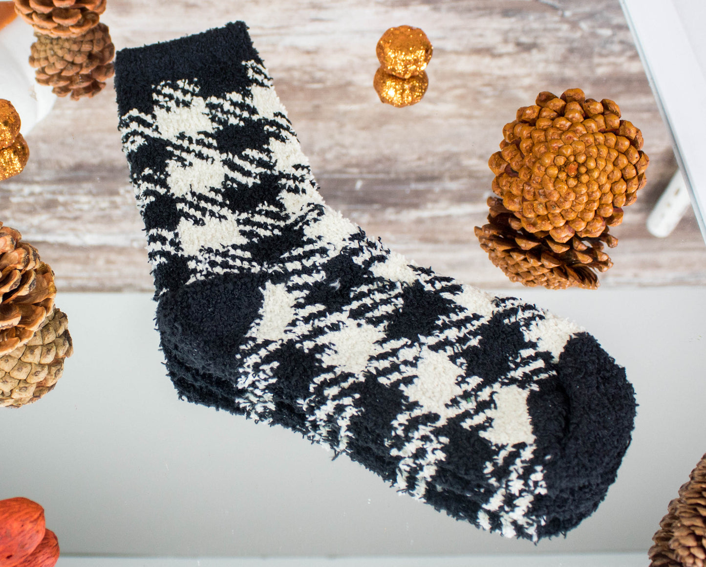 Buffalo Roam - Plaid Mini Crew Socks