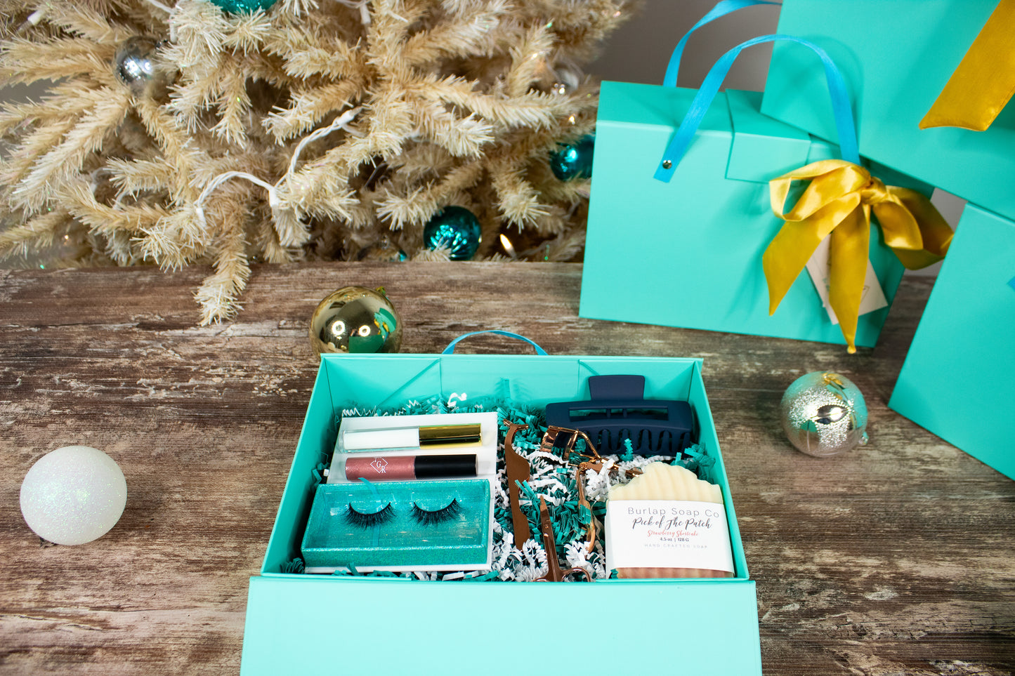 TGR Best Sellers Holiday Kit - Amarillo