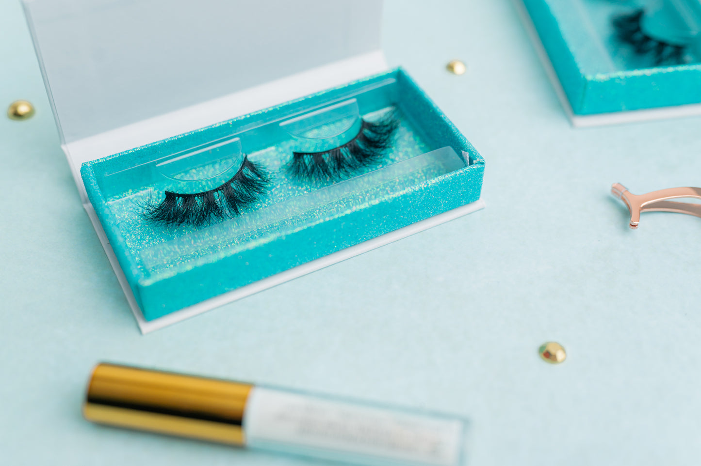 Luxury Faux Lashes - Style: Pendelton